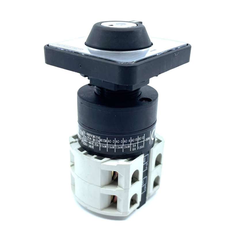 Főkapcsoló, kulcsos, BE-KI