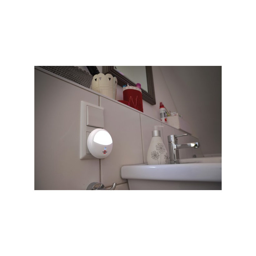 Tájolólámpa LED-del és szürkületkapcsolóval