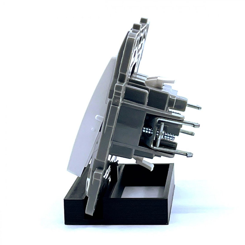 Niloé nyomógomb 1/0 fehér