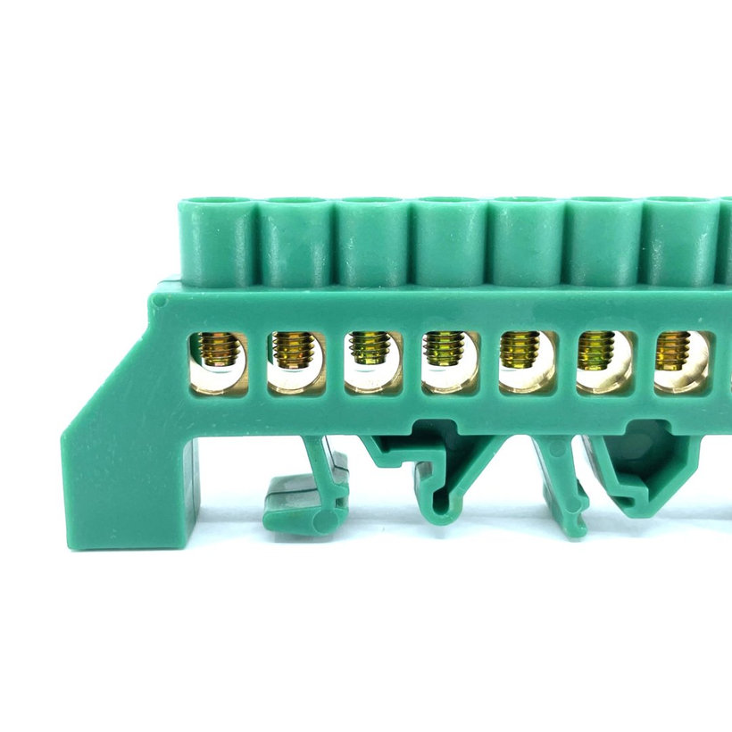 Szigetelt földelősín PE, zöld 8P