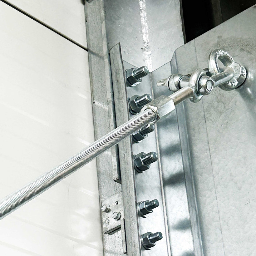 Menetes rúd DIN 975 8.8 zn M20x1000