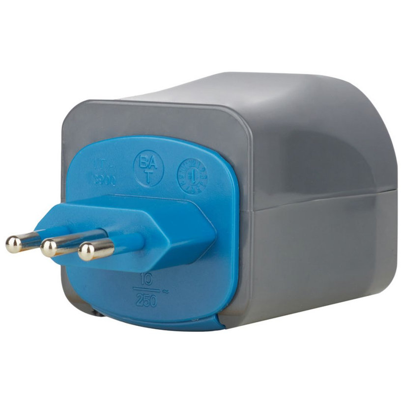 Világutazó dugó 7-adapter 10A