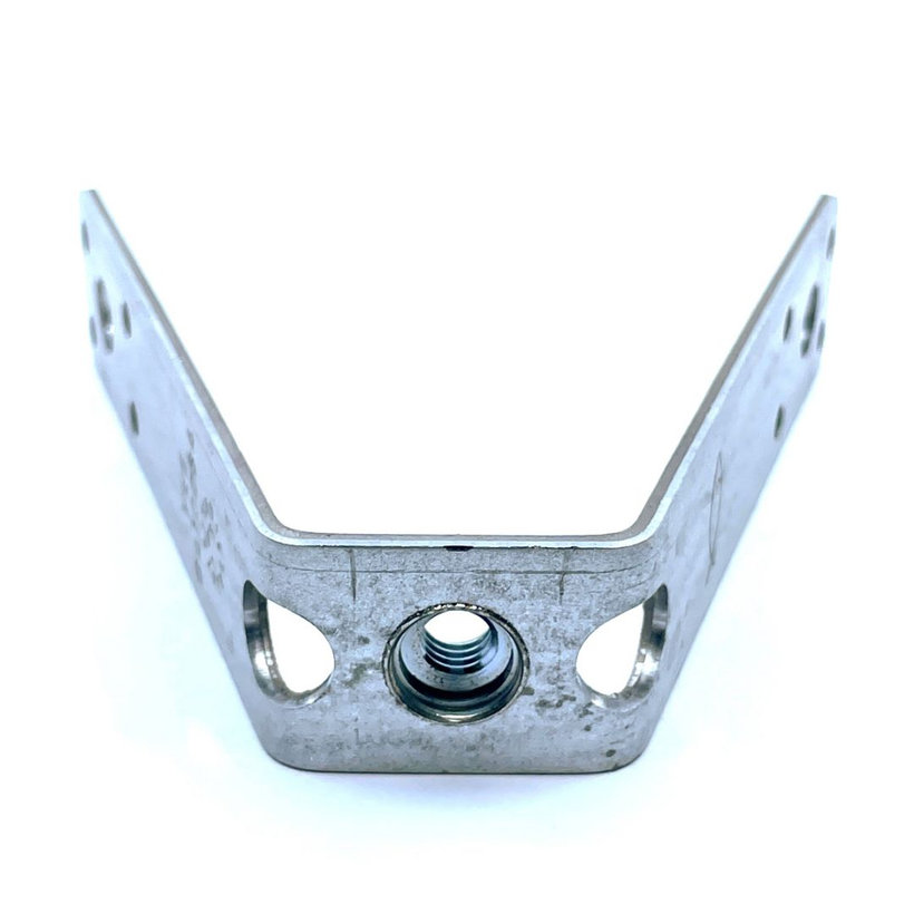 Trapéz alakú függeszték M10