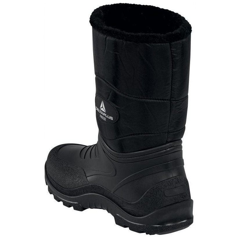 Bélelt csizma FREEZE 42