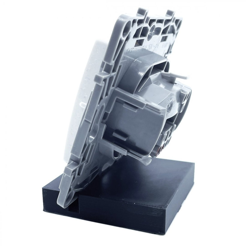 Niloé kapcsoló 6. sz. háttérvilágítással fehér