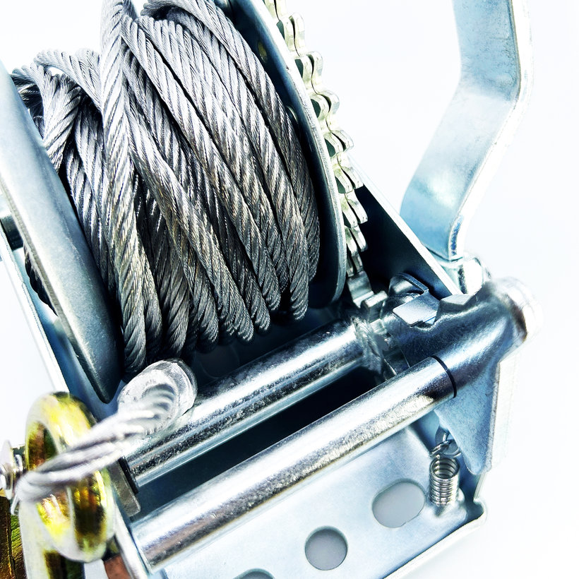 Kézi csörlő 360kg, 4,5mm x 10m, acélkötél