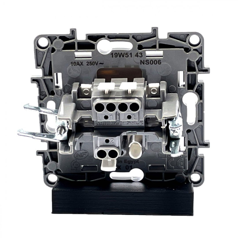 Niloé kapcsoló 6. sz. fehér