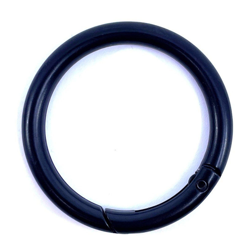 Nyitható karika fekete 6x38mm