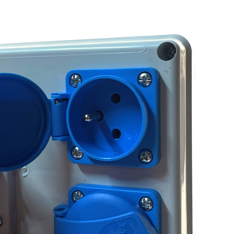 ROSP 1631 Kapcsolótábla nem biztosított IP54