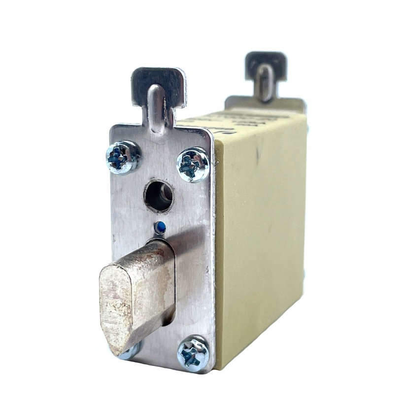 Késes biztosító 20A 500V