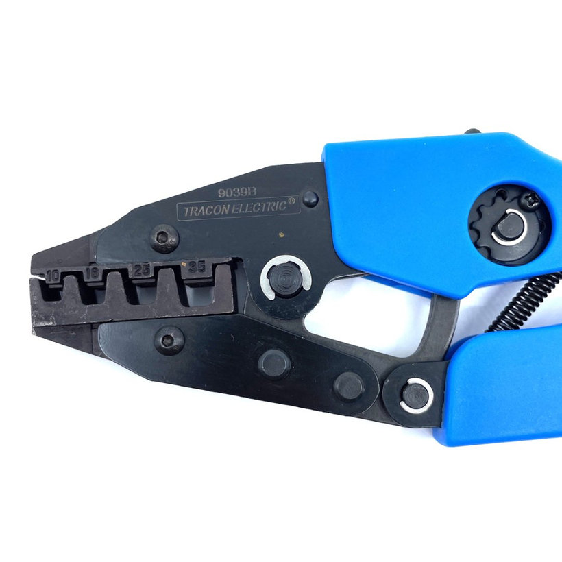 Présszerszám szigeteletlen, szigetelt és iker érvéghüvelyhez 10-35mm²