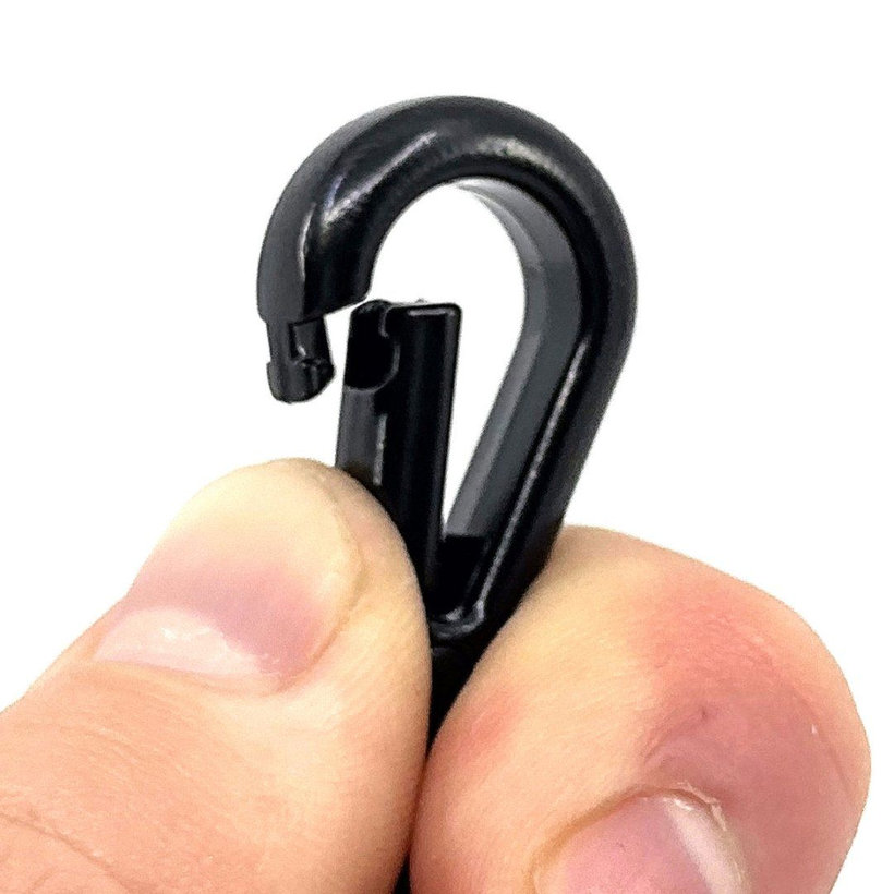 Póráz karabiner - fekete 70x20mm