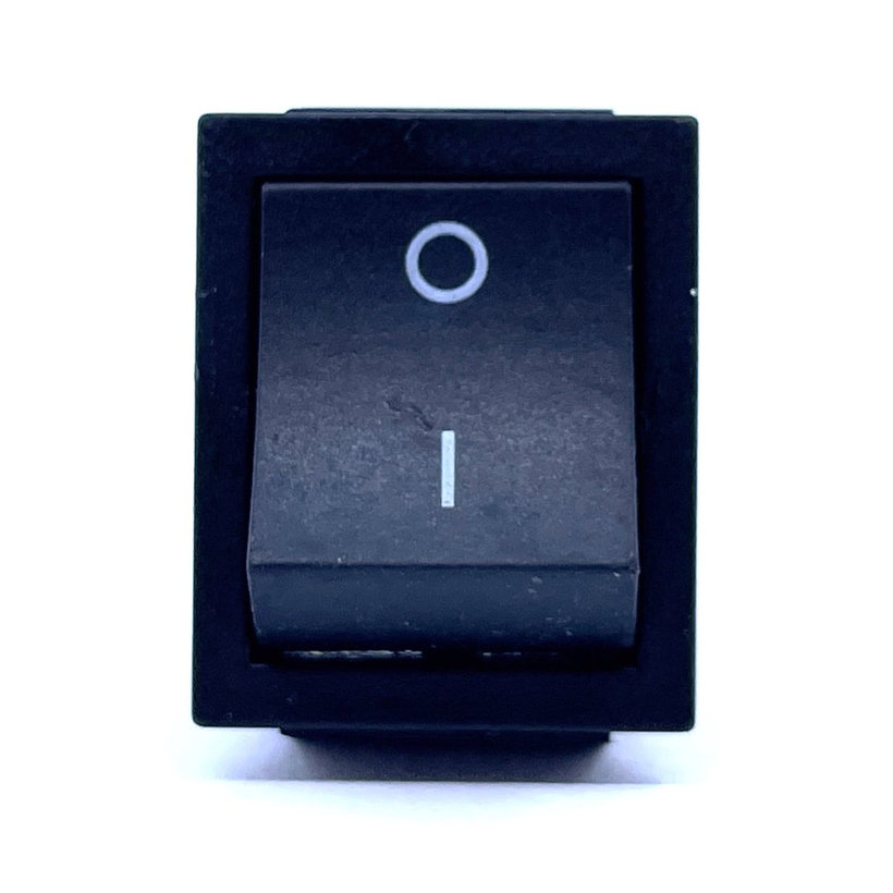 Készülékkapcsoló, váltó nyomókapcsoló