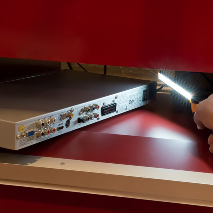 SANSA akkumulátoros LED kézi lámpa 400 A