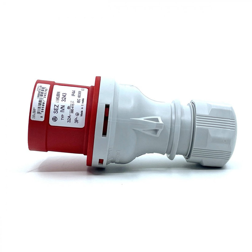 Villa 400V 32A/4 IVN 3243