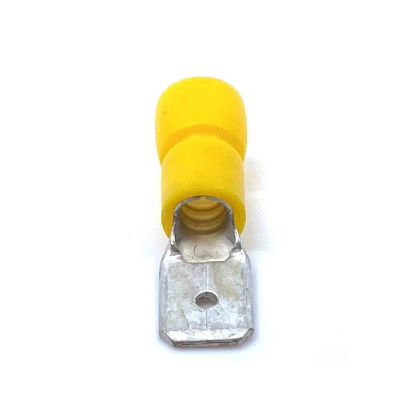Szigetelt rátolható csatlakozó csap, sárgaréz, sárga 6mm²