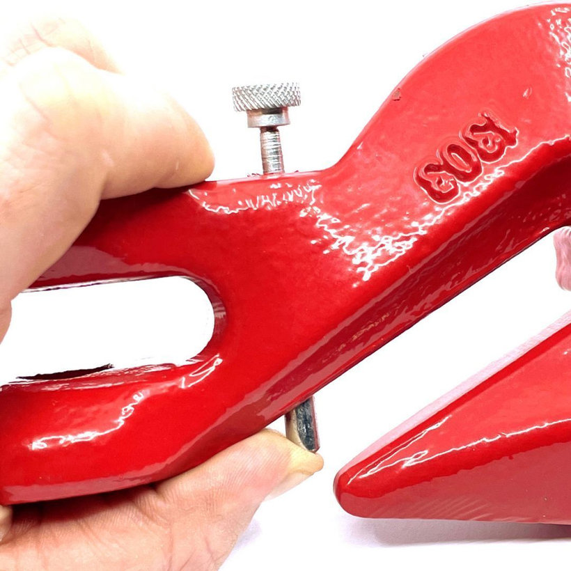 Villás rövidítő biztosítékkal 80 o. piros 13mm