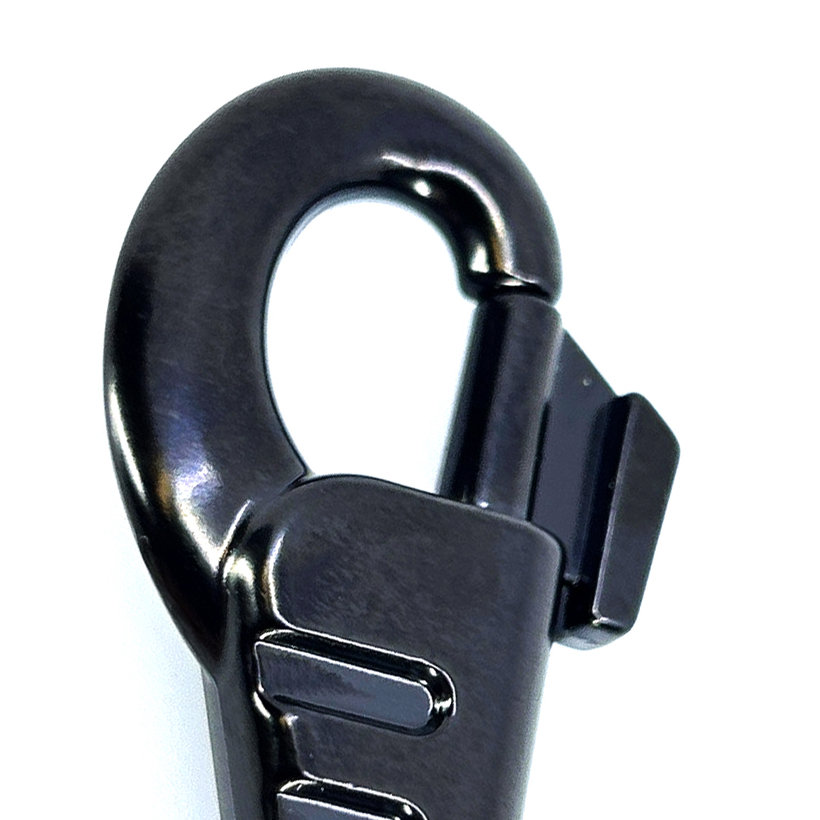 Forgó karabiner felülnyomással, fekete 80x25mm