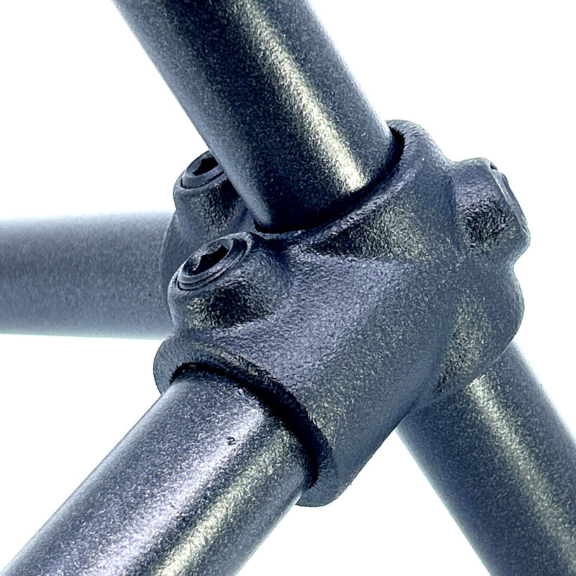 Kötőelem négyágú 27 mm - fekete