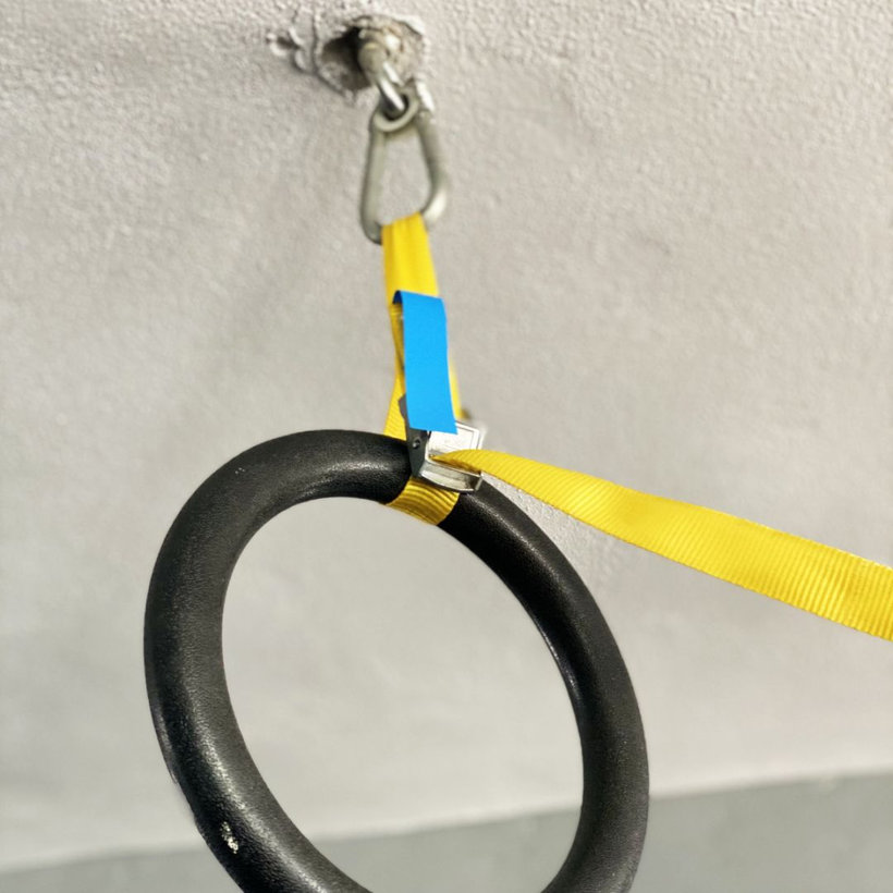 Egyrészes gyorsfeszítő pánt csattal és szabad véggel fekete 6M