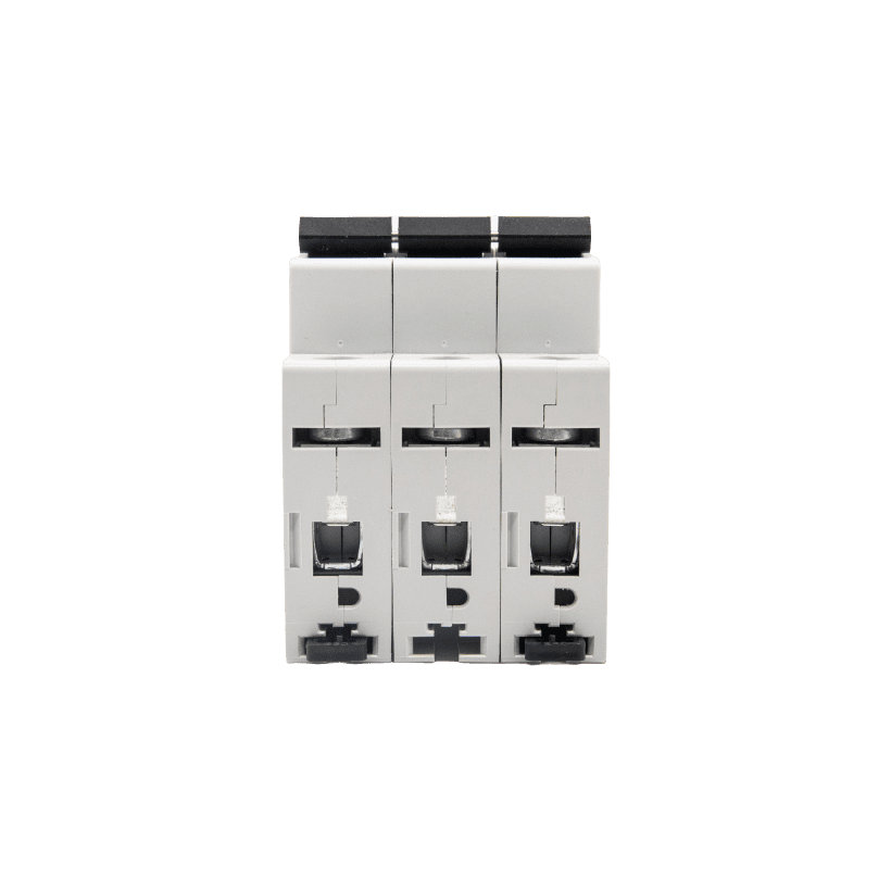 Megszakító PL6-B32/3