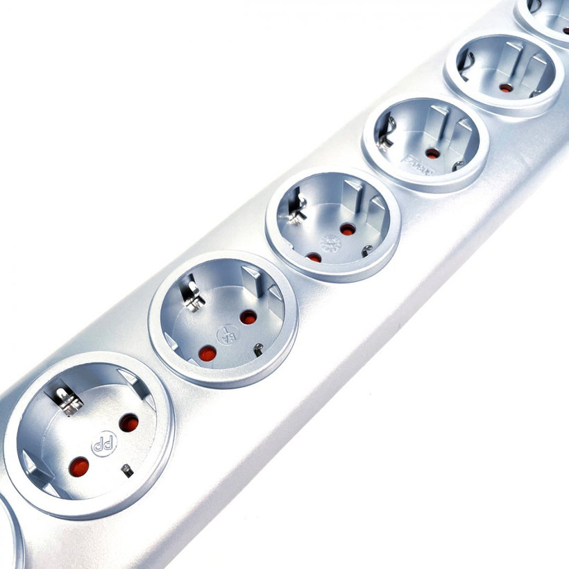 PRIMERA hosszabbítókábel 8 aljzatos 16A ezüst SCHUKO 2m