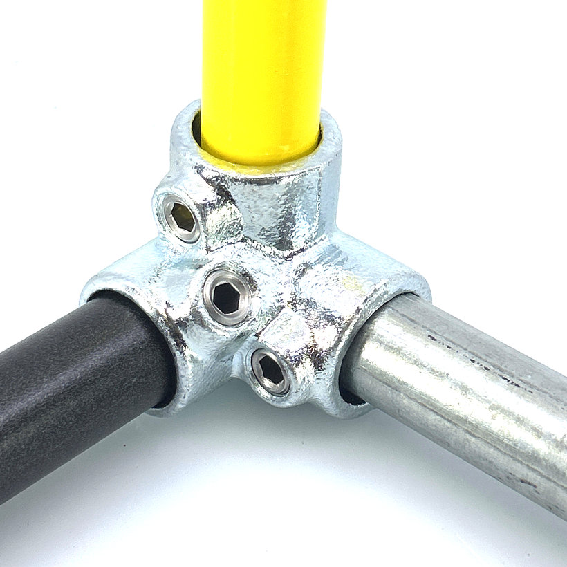 Kötőelem háromágú 27 mm - horganyzott