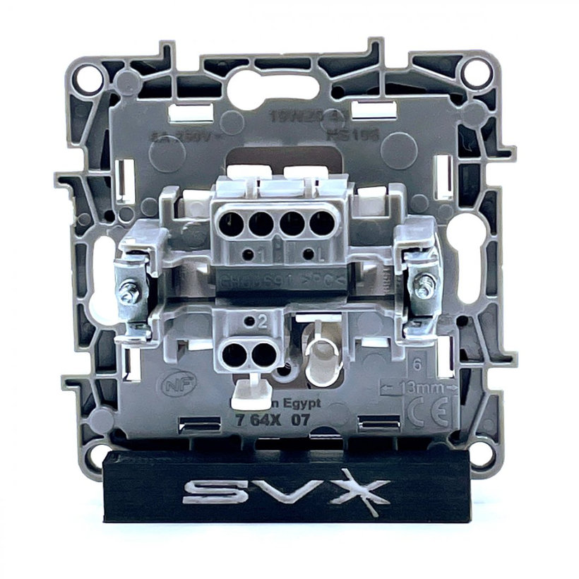 Niloé nyomógomb 1/0 fehér