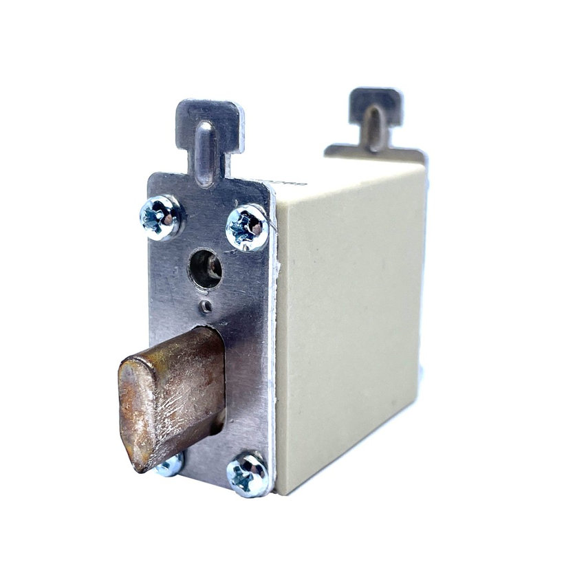 Késes biztosító 25A 500V