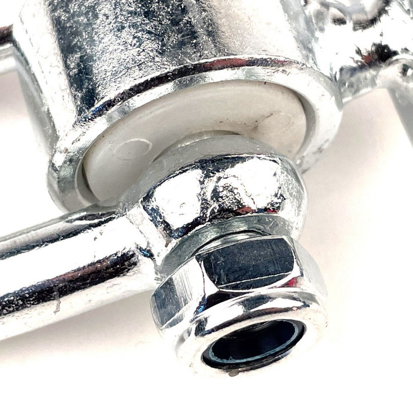 Hintakampó D kengyellel zn M12x155mm