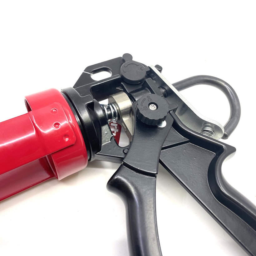 Tömítőanyag pisztoly állítható, fém - félvázas 310ml