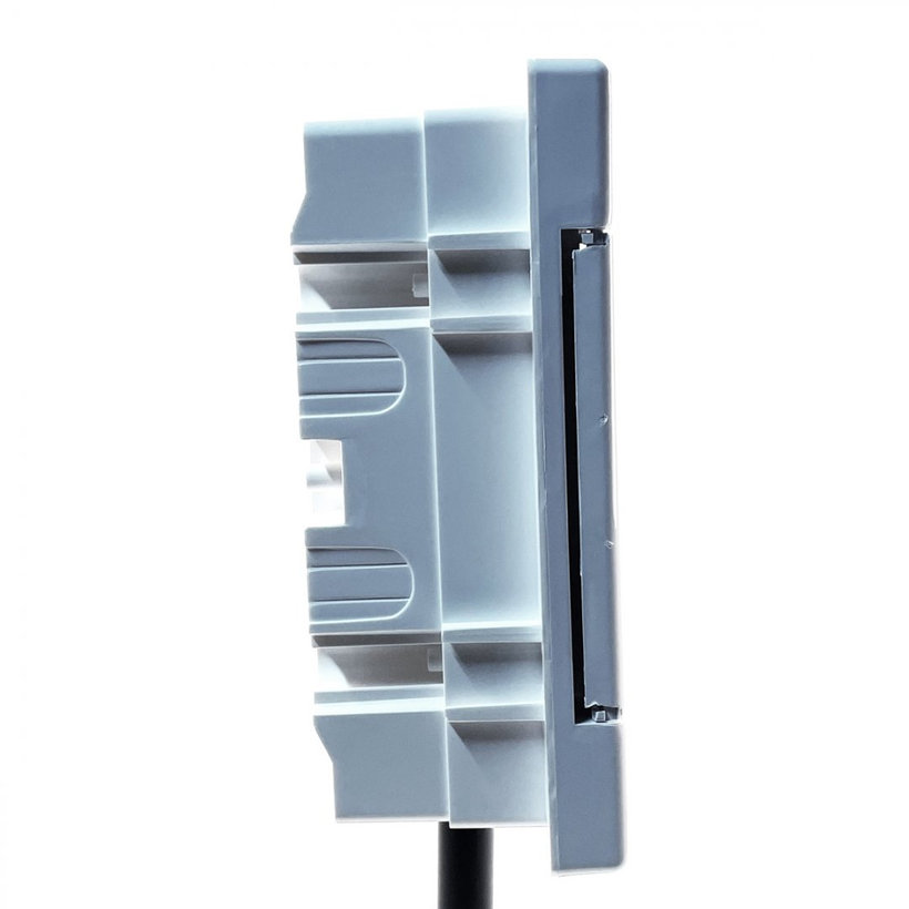 Kapcsolótábla süllyesztett fehér U18 - C/N 392x232x106mm