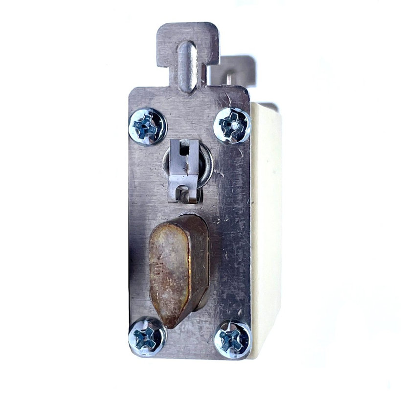 Késes biztosító 25A 500V