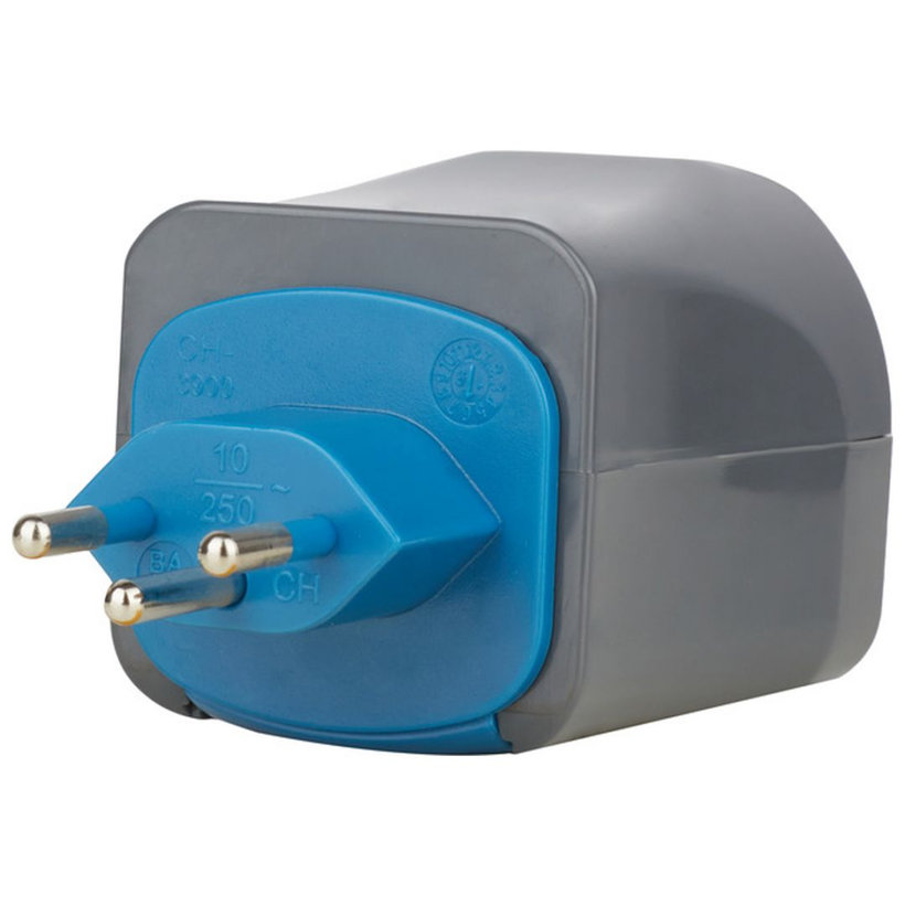 Világutazó dugó 7-adapter 10A