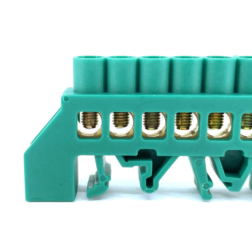 Szigetelt földelősín PE, zöld 6P