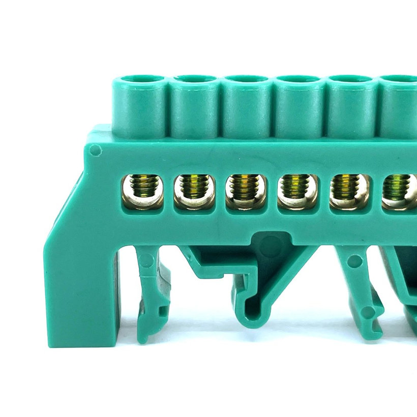 Szigetelt földelősín PE, zöld 6P