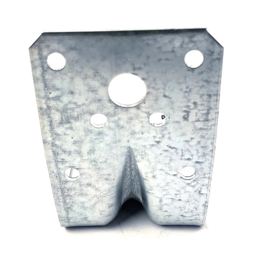 Erősített sarokösszekötő lemez formázással KP 60x60x45mm