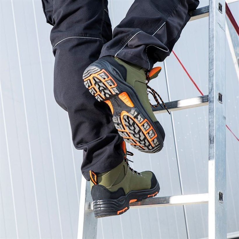 Munkacipő GRINDER S3 44