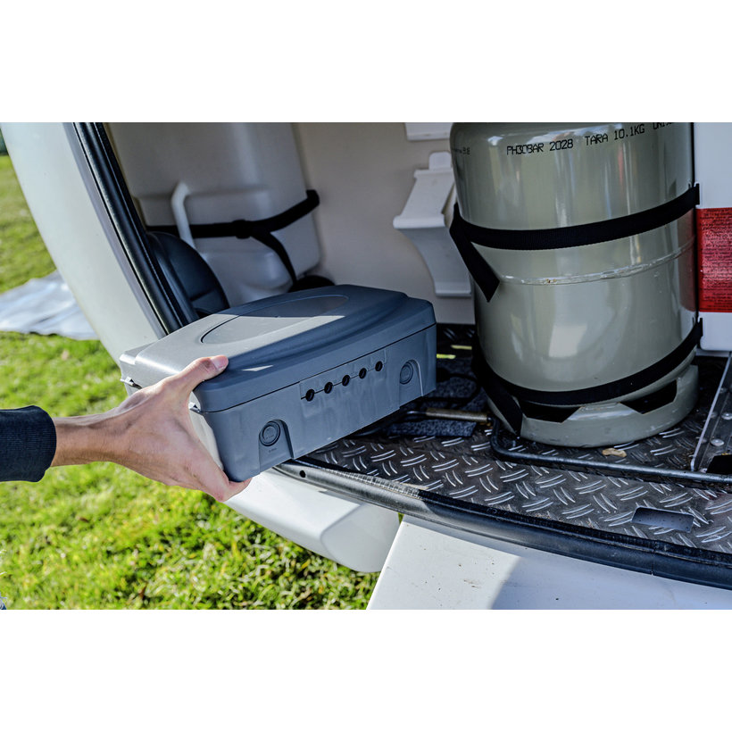 IP54-es kültéri védődoboz – kültéri szekrény a csatlakozóaljzatok és kábelcsatlakozások védelmére