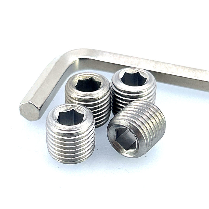 Csavarok csatlakozókhoz