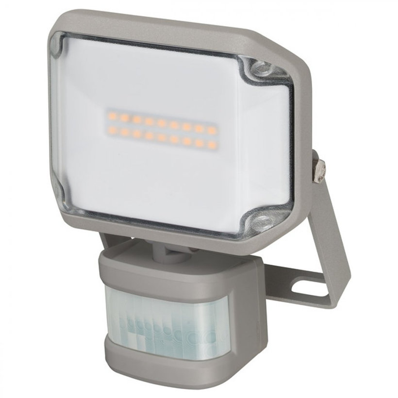 LED reflektor infravörös mozgásérzékelővel